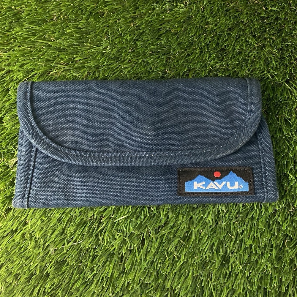 KAVU Big Spender Tri Fold Wallet Navy Checkbook Credit Card Pockets